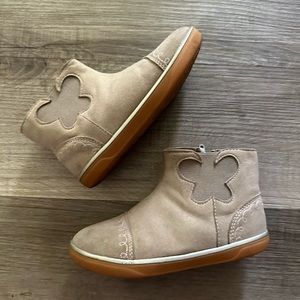 Livie & Luca Ali ankle boot size 9